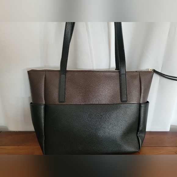 Relic Handbag Tote with Wallet - Picture 3 of 13